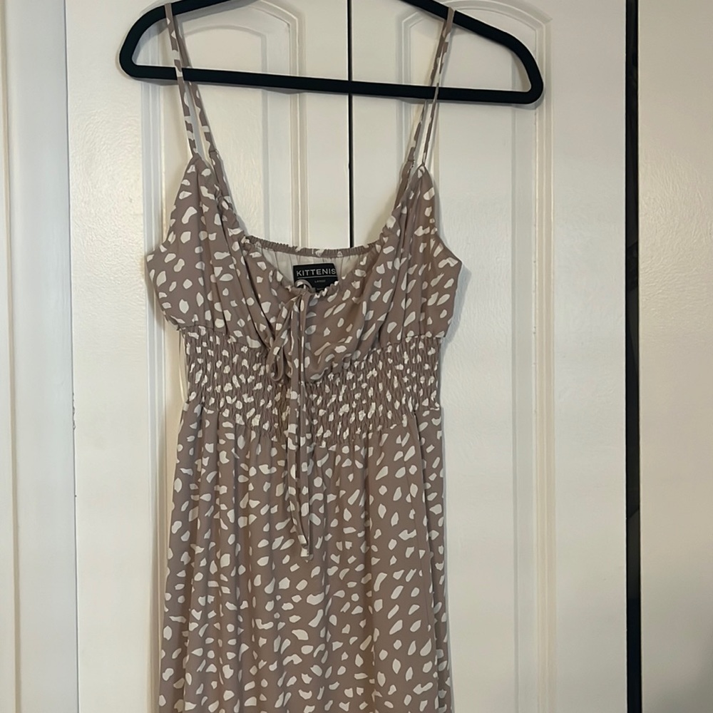 Kittenish pattern dress
